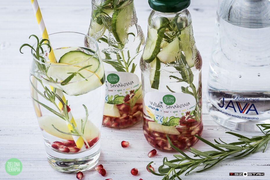 woda z ogórkiem i rozmarynem